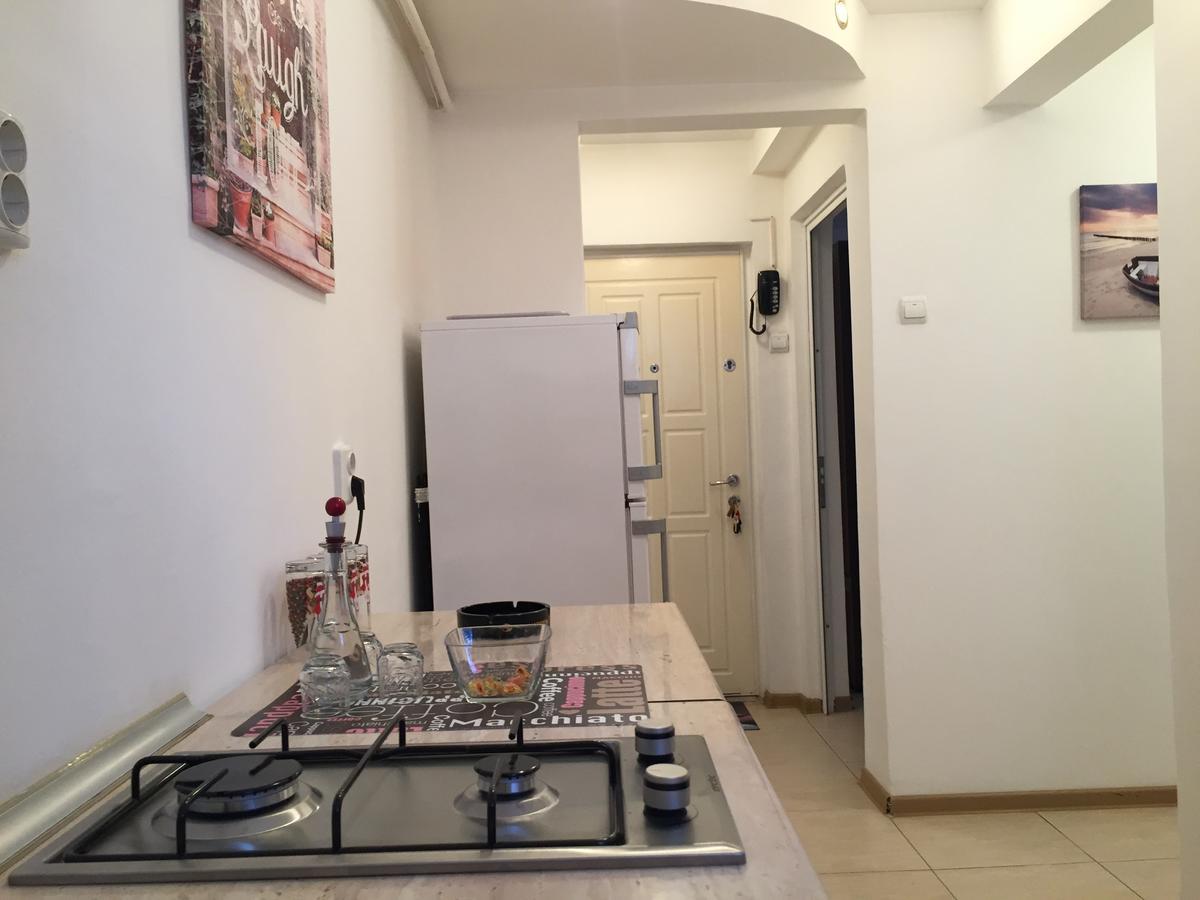 Eli Apartment Galaţi Екстериор снимка